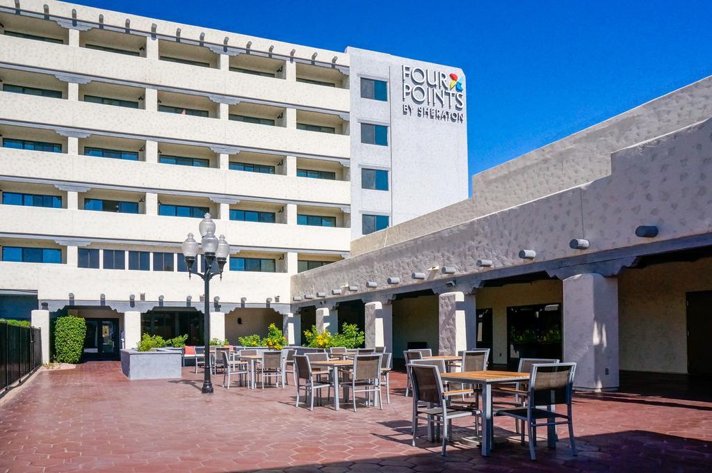 Four Points By Sheraton Phoenix South Mountain Exterior photo