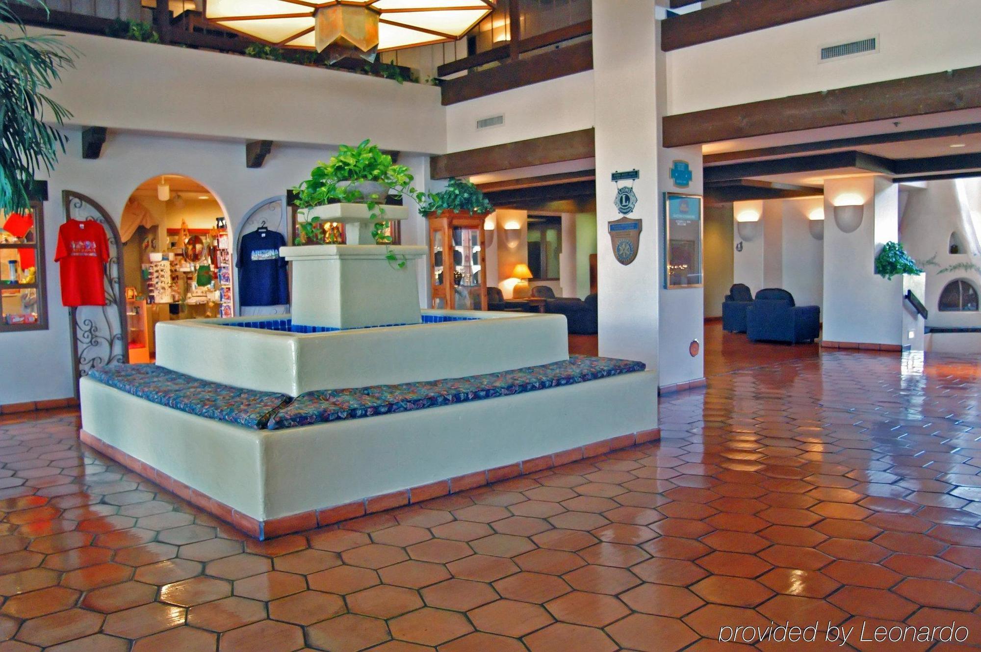Four Points By Sheraton Phoenix South Mountain Exterior photo